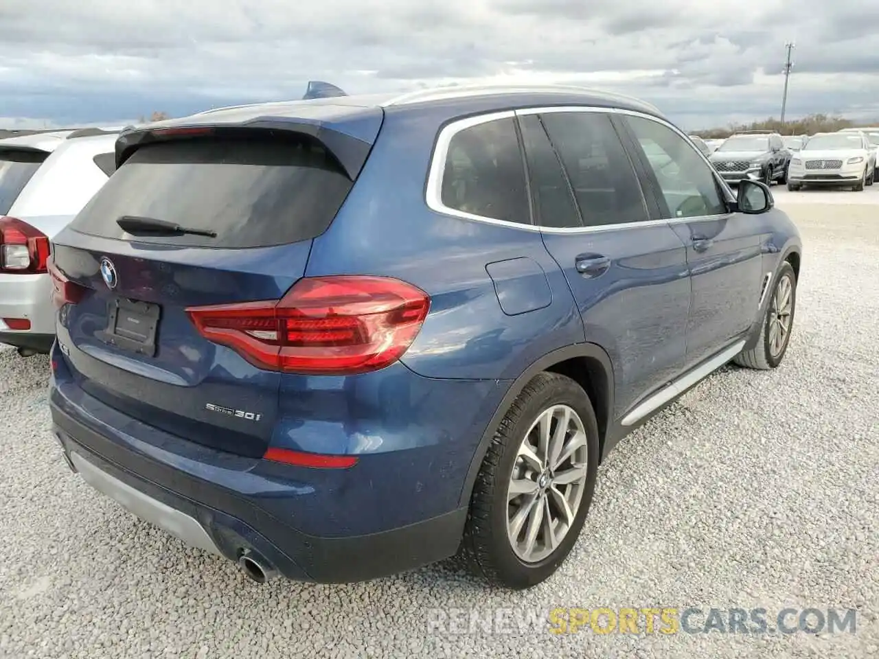 4 Фотография поврежденного автомобиля 5UXTR7C51KLF30757 BMW X3 2019