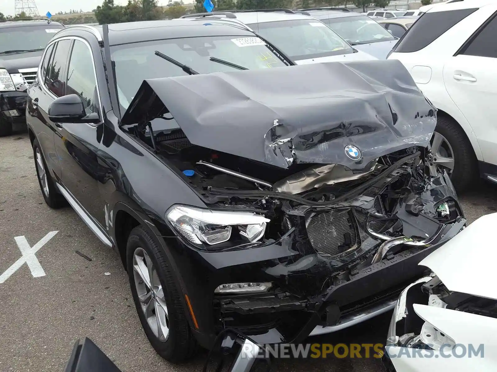 1 Фотография поврежденного автомобиля 5UXTR7C51KLF31844 BMW X3 2019