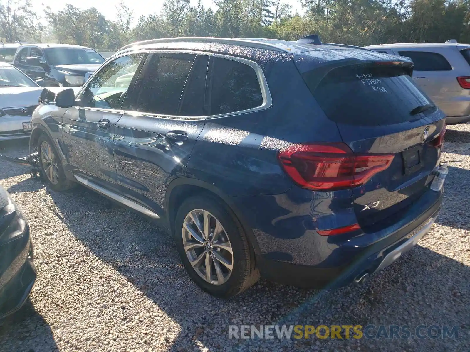 3 Photograph of a damaged car 5UXTR7C51KLF33805 BMW X3 2019