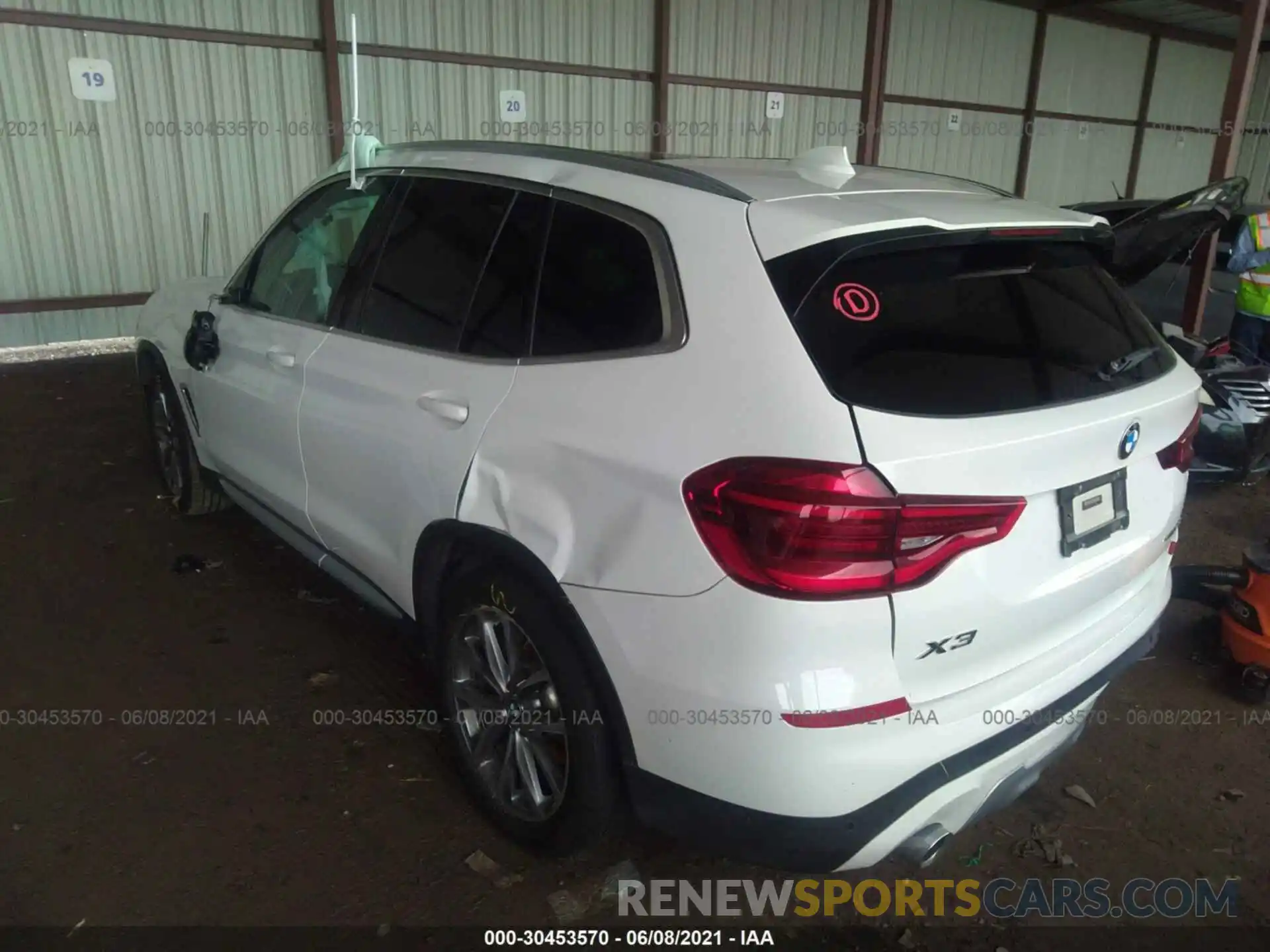 3 Photograph of a damaged car 5UXTR7C51KLF36882 BMW X3 2019