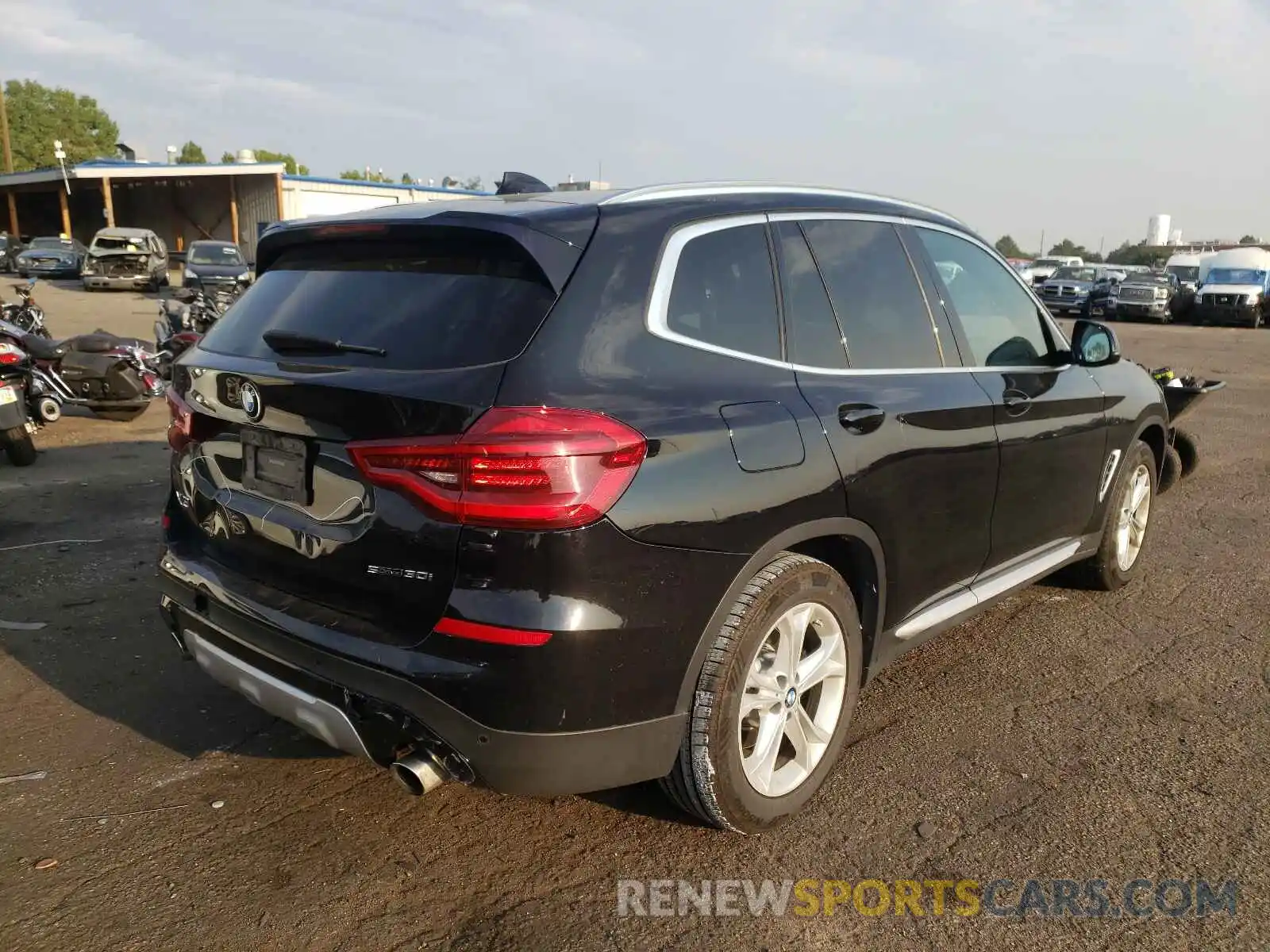 4 Фотография поврежденного автомобиля 5UXTR7C51KLR39516 BMW X3 2019