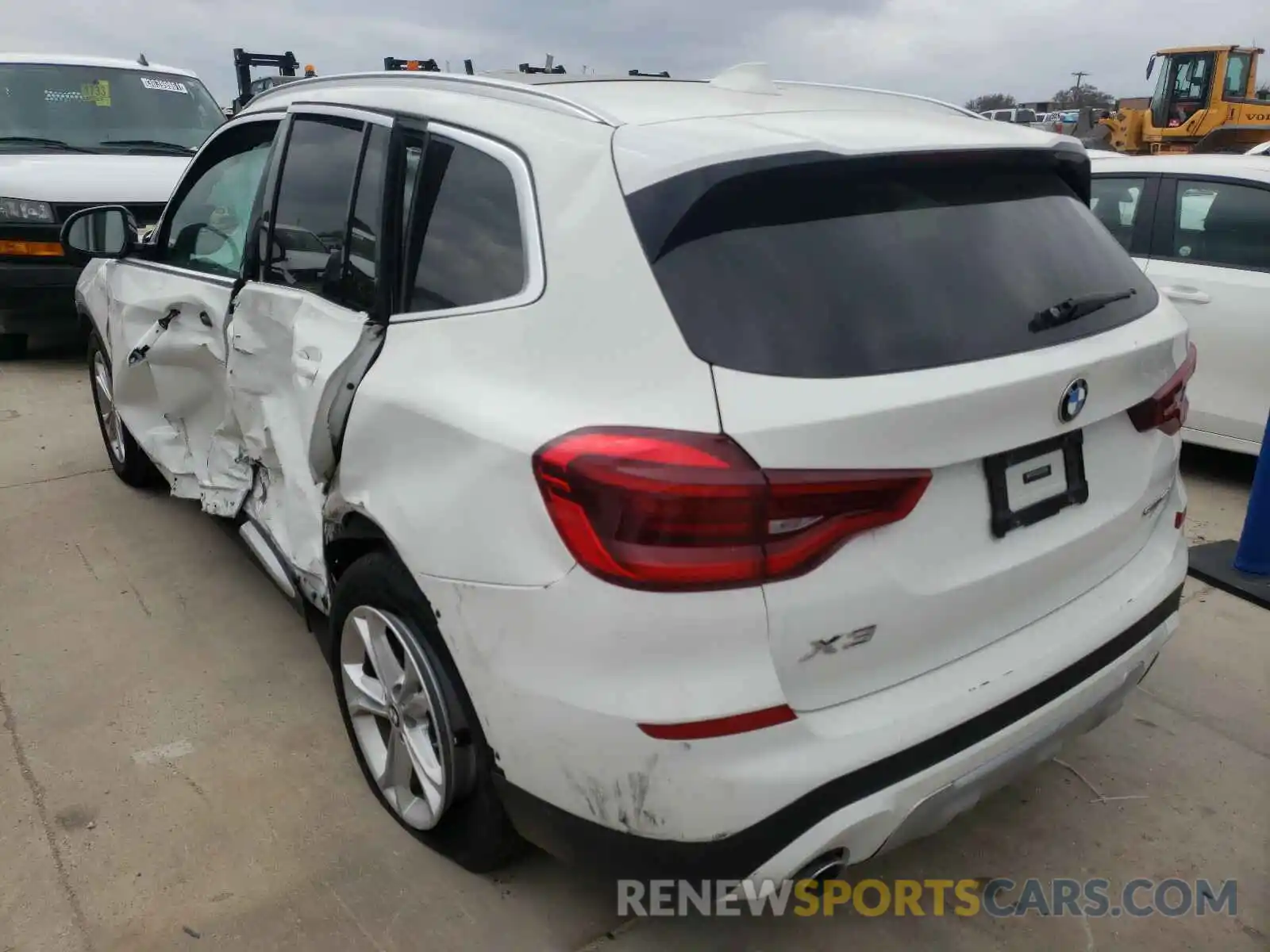 3 Photograph of a damaged car 5UXTR7C51KLR43825 BMW X3 2019