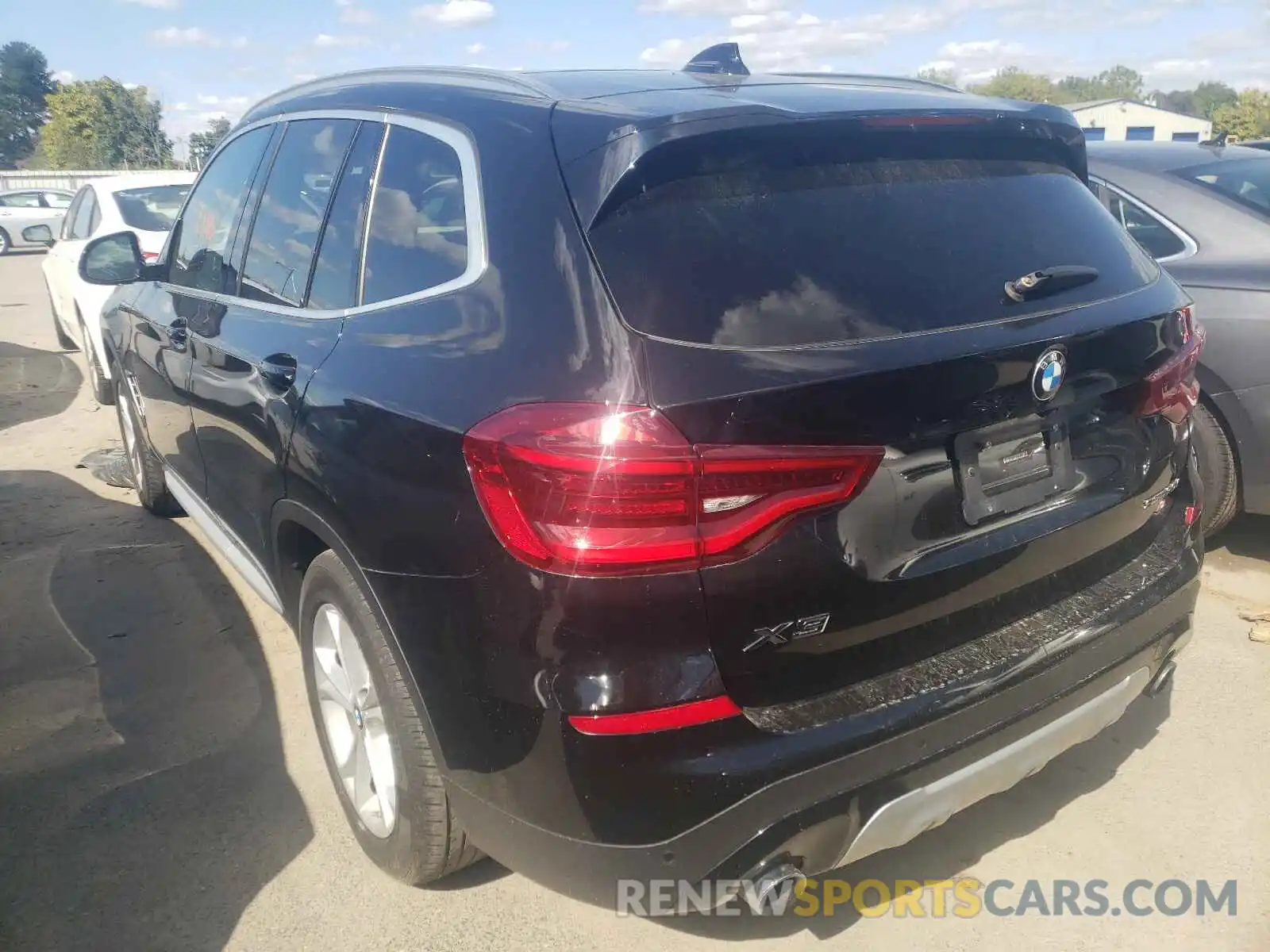 3 Photograph of a damaged car 5UXTR7C51KLR44327 BMW X3 2019