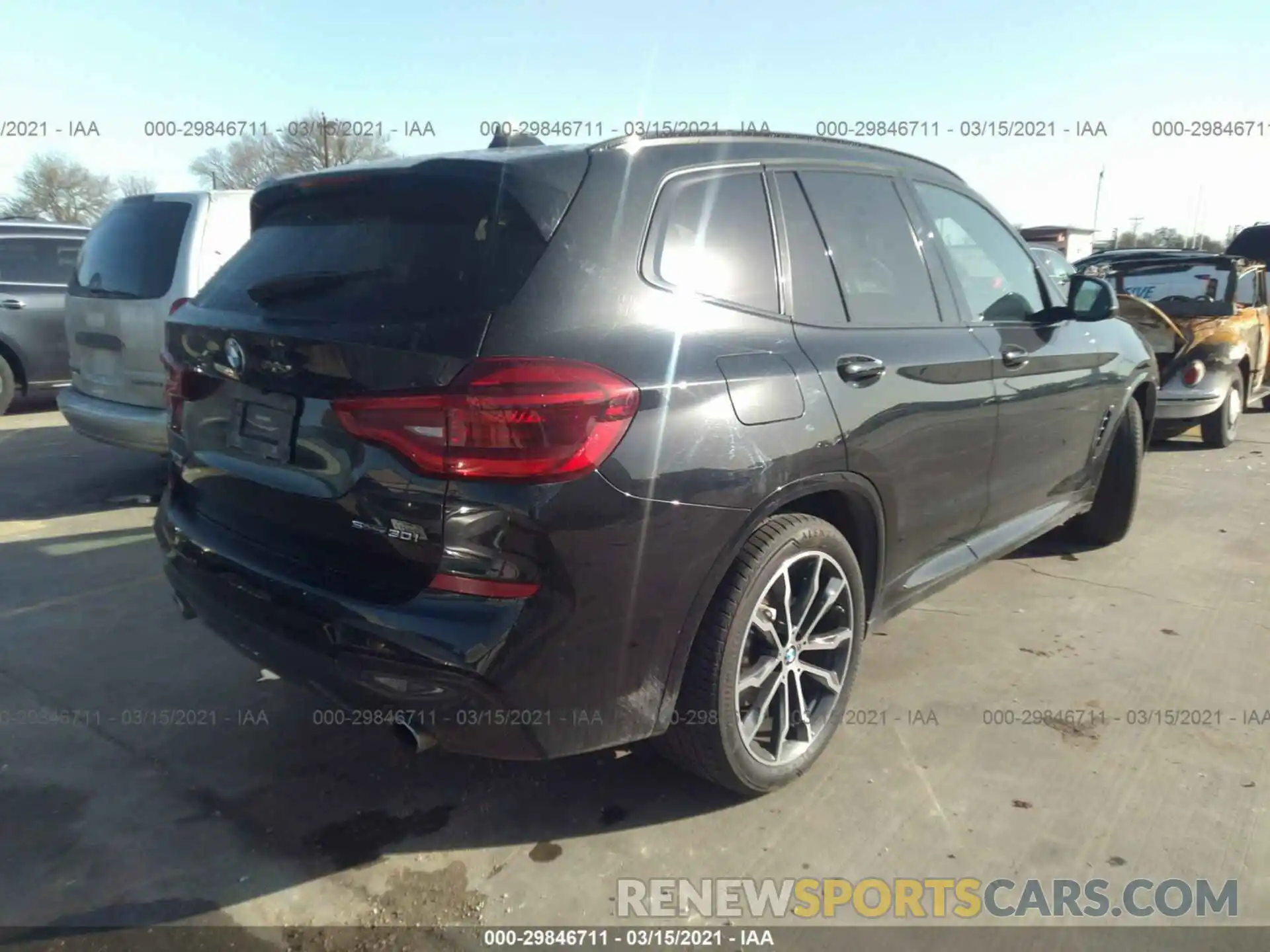 4 Фотография поврежденного автомобиля 5UXTR7C51KLR49656 BMW X3 2019