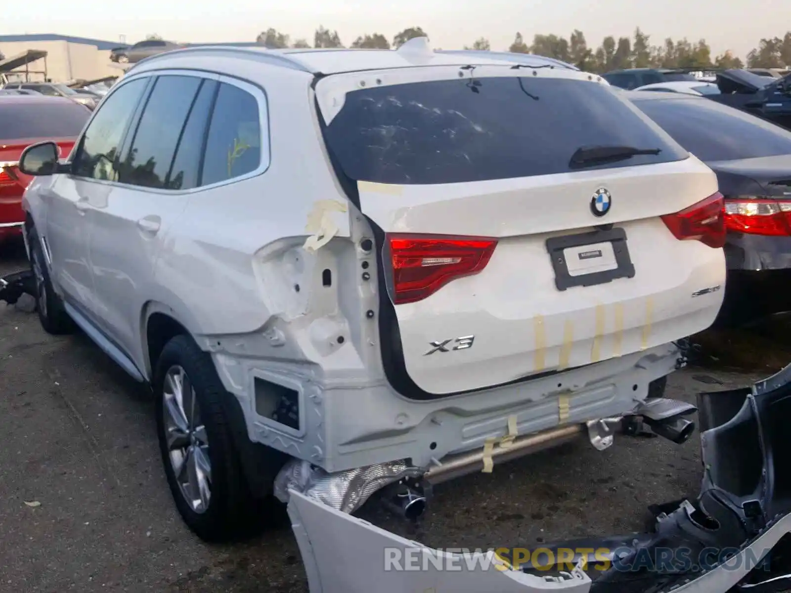 3 Photograph of a damaged car 5UXTR7C51KLR53545 BMW X3 2019