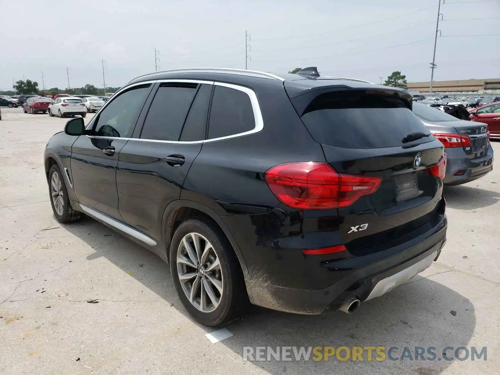 3 Photograph of a damaged car 5UXTR7C52KLE97316 BMW X3 2019