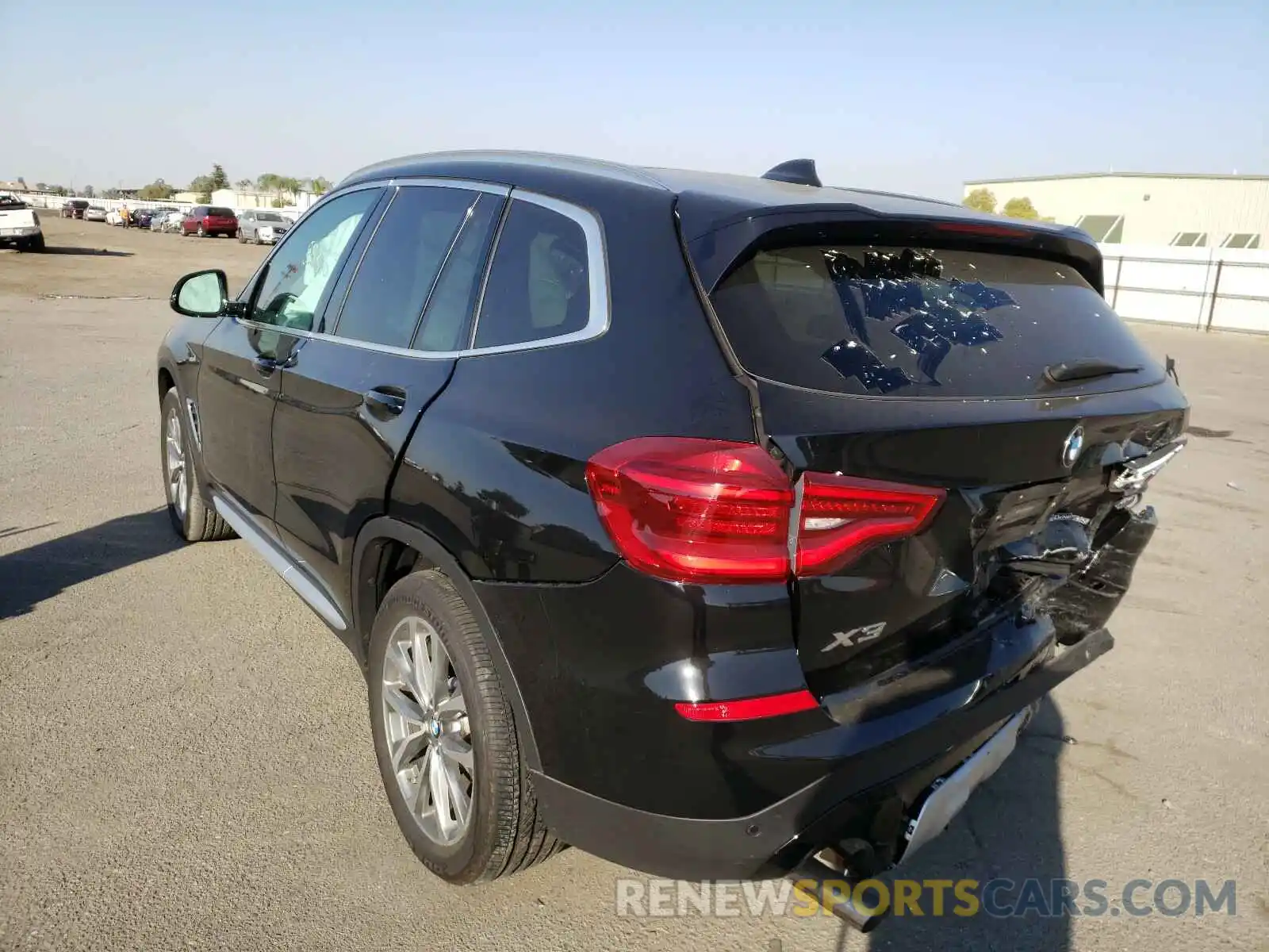 3 Photograph of a damaged car 5UXTR7C52KLE98546 BMW X3 2019