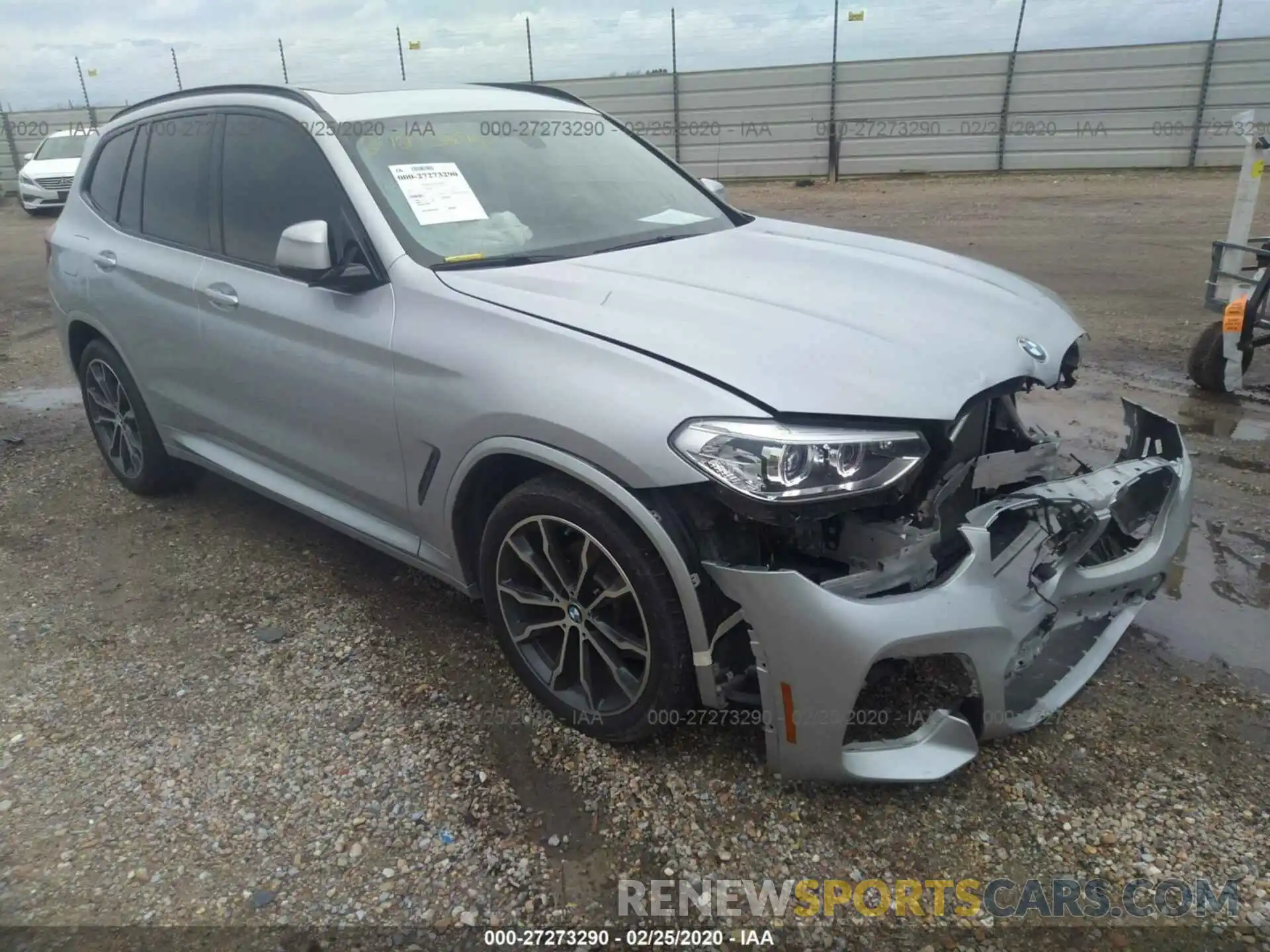 1 Photograph of a damaged car 5UXTR7C52KLF24272 BMW X3 2019