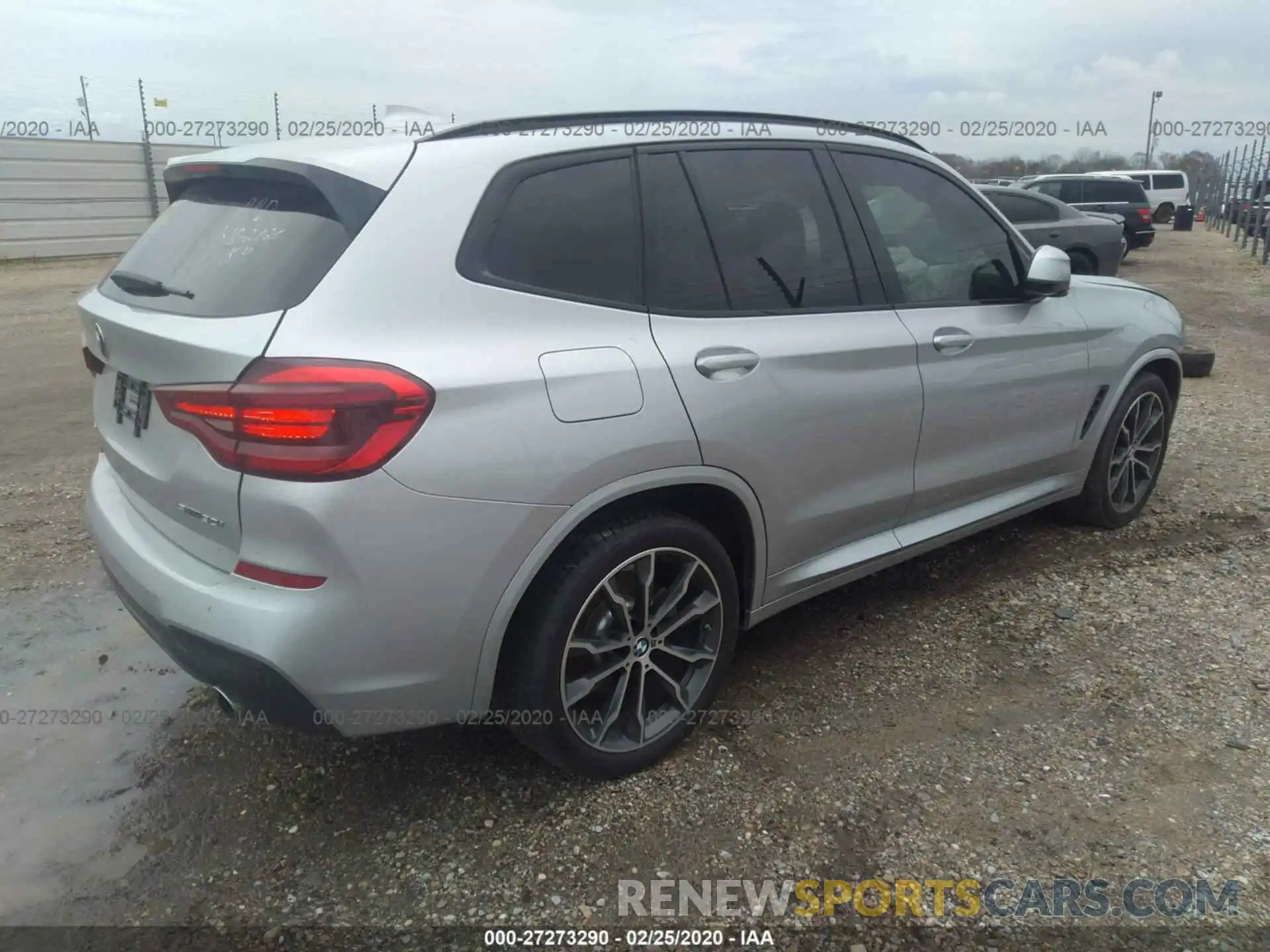 4 Фотография поврежденного автомобиля 5UXTR7C52KLF24272 BMW X3 2019