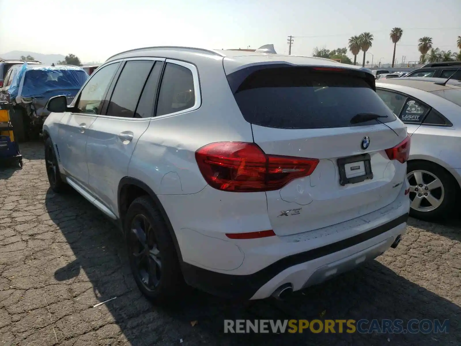 3 Photograph of a damaged car 5UXTR7C52KLF24871 BMW X3 2019