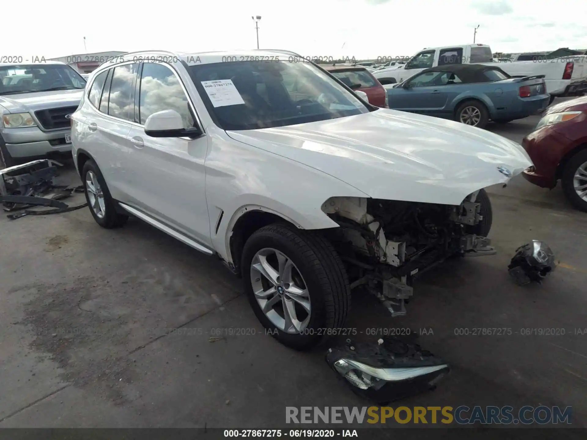 1 Photograph of a damaged car 5UXTR7C52KLF25082 BMW X3 2019