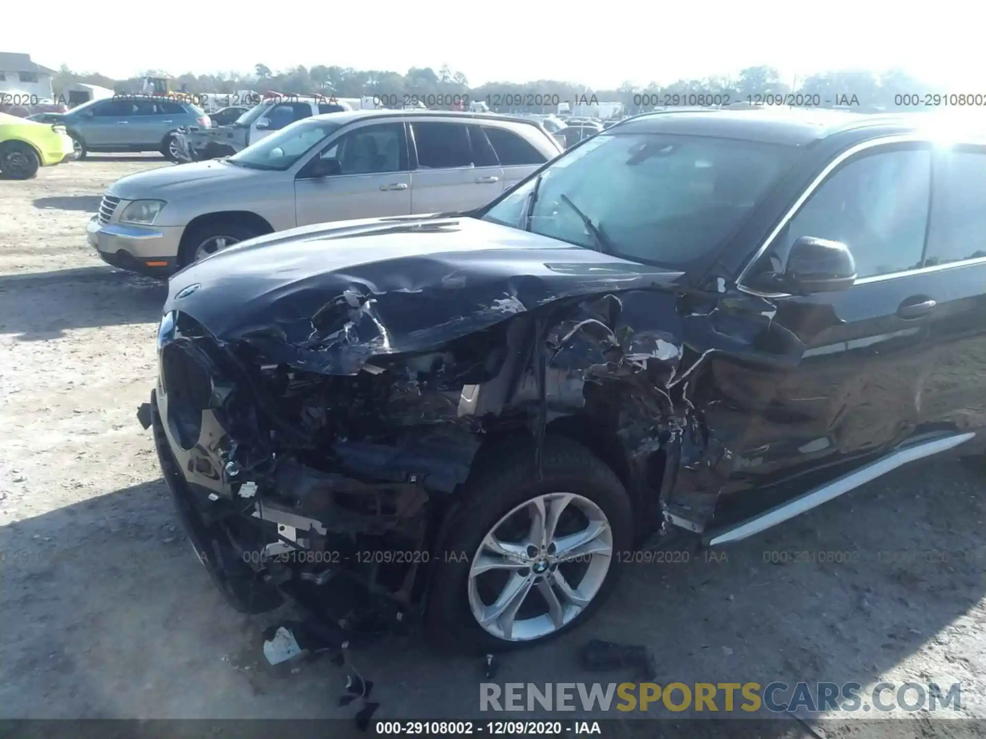 6 Photograph of a damaged car 5UXTR7C52KLF27107 BMW X3 2019