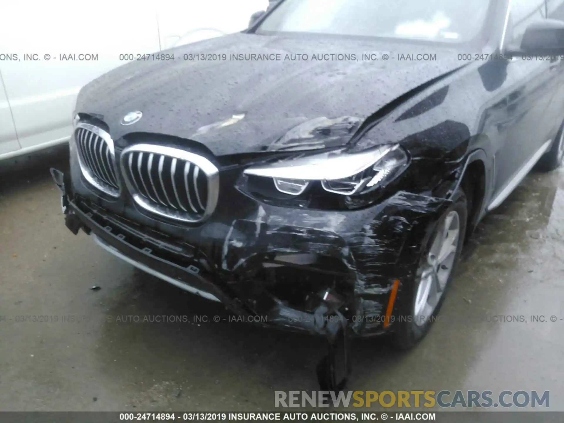 6 Photograph of a damaged car 5UXTR7C52KLF28466 BMW X3 2019