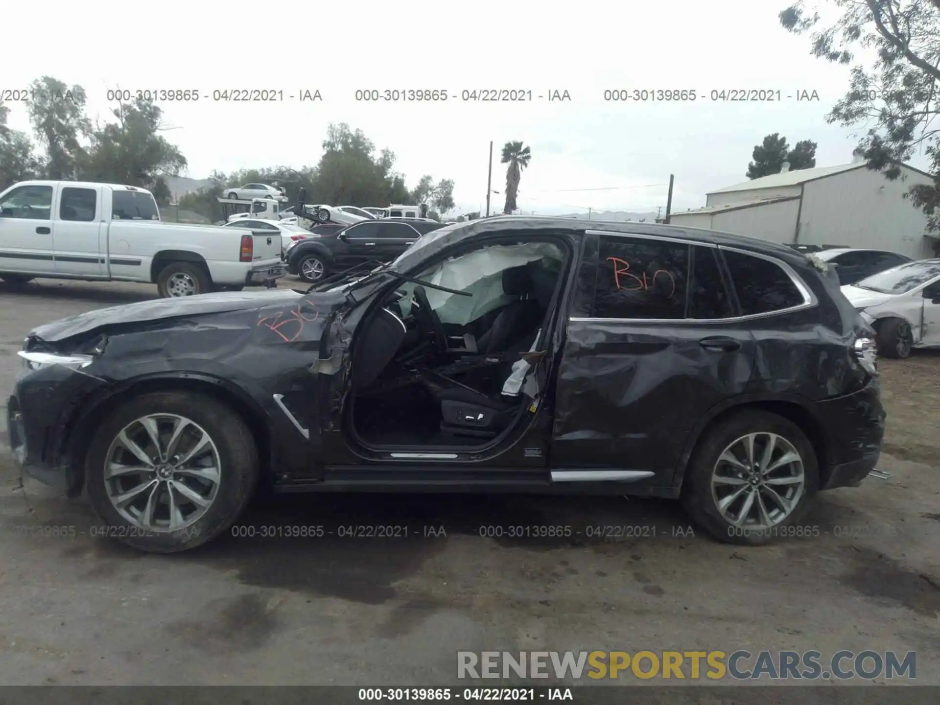 6 Photograph of a damaged car 5UXTR7C52KLF31304 BMW X3 2019