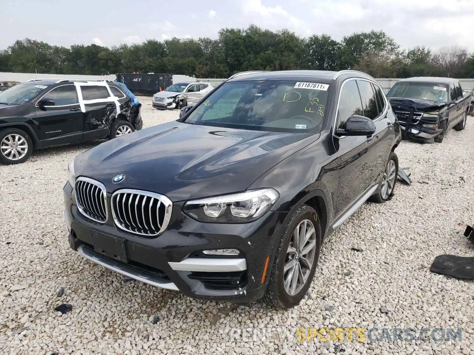 2 Photograph of a damaged car 5UXTR7C52KLF32291 BMW X3 2019