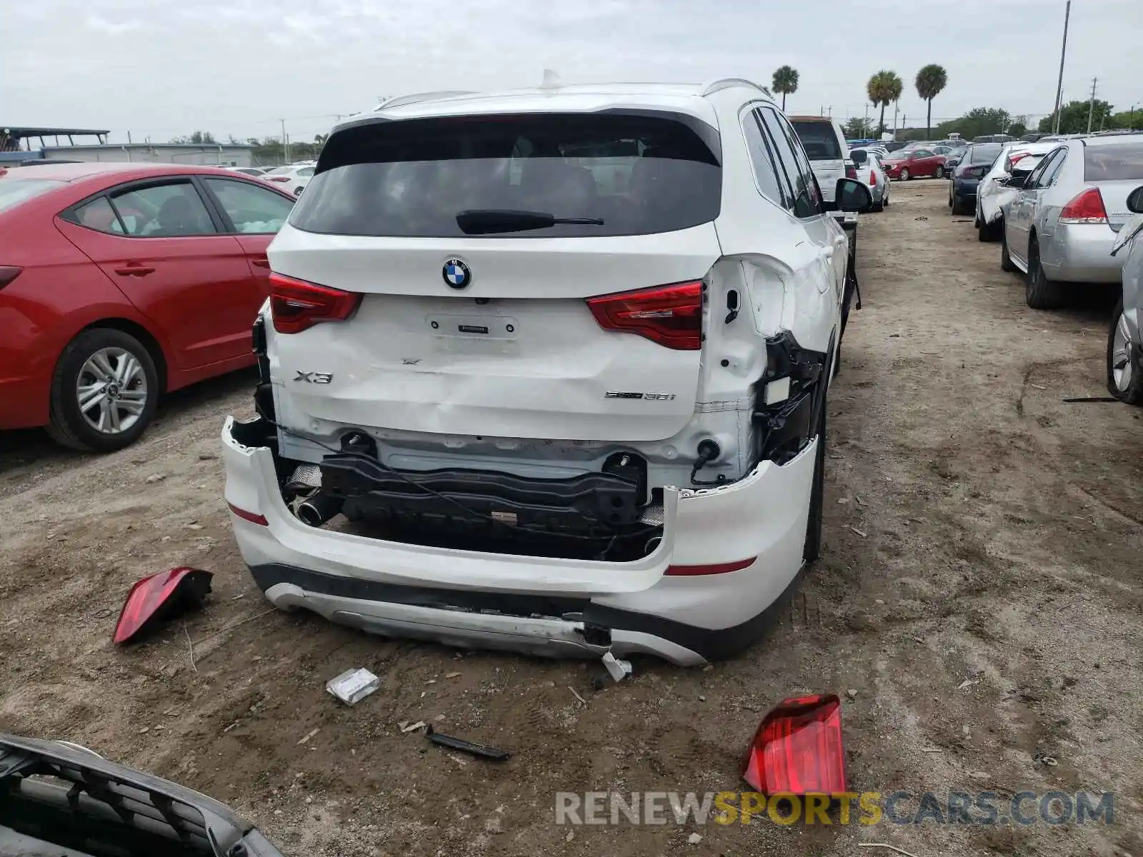 9 Photograph of a damaged car 5UXTR7C52KLF33988 BMW X3 2019