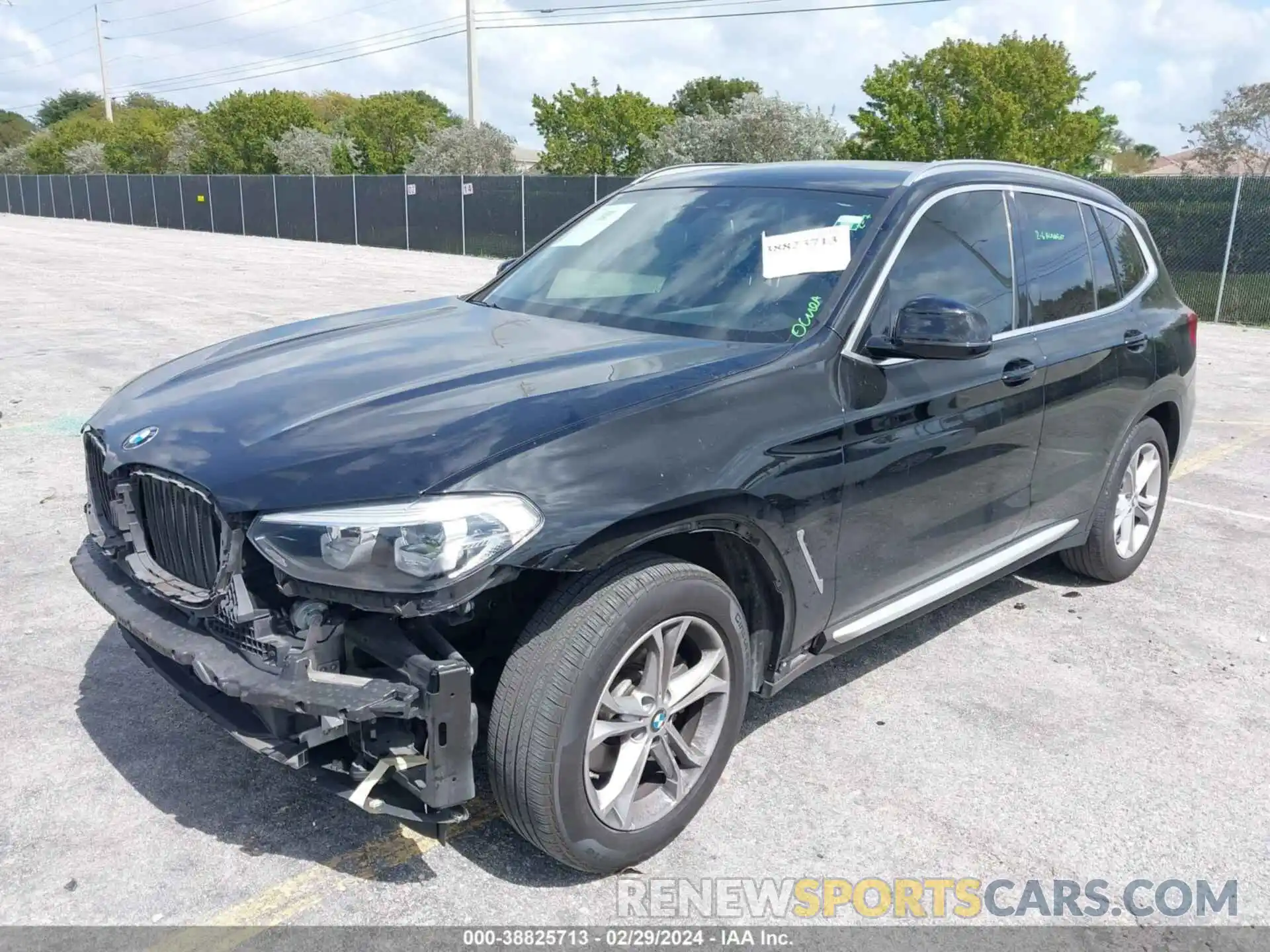 2 Photograph of a damaged car 5UXTR7C52KLR44269 BMW X3 2019