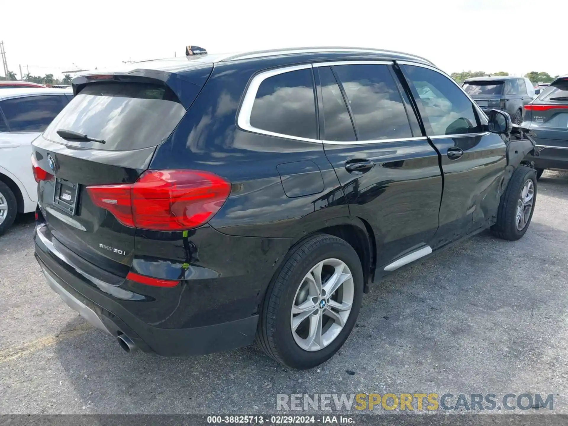 4 Photograph of a damaged car 5UXTR7C52KLR44269 BMW X3 2019