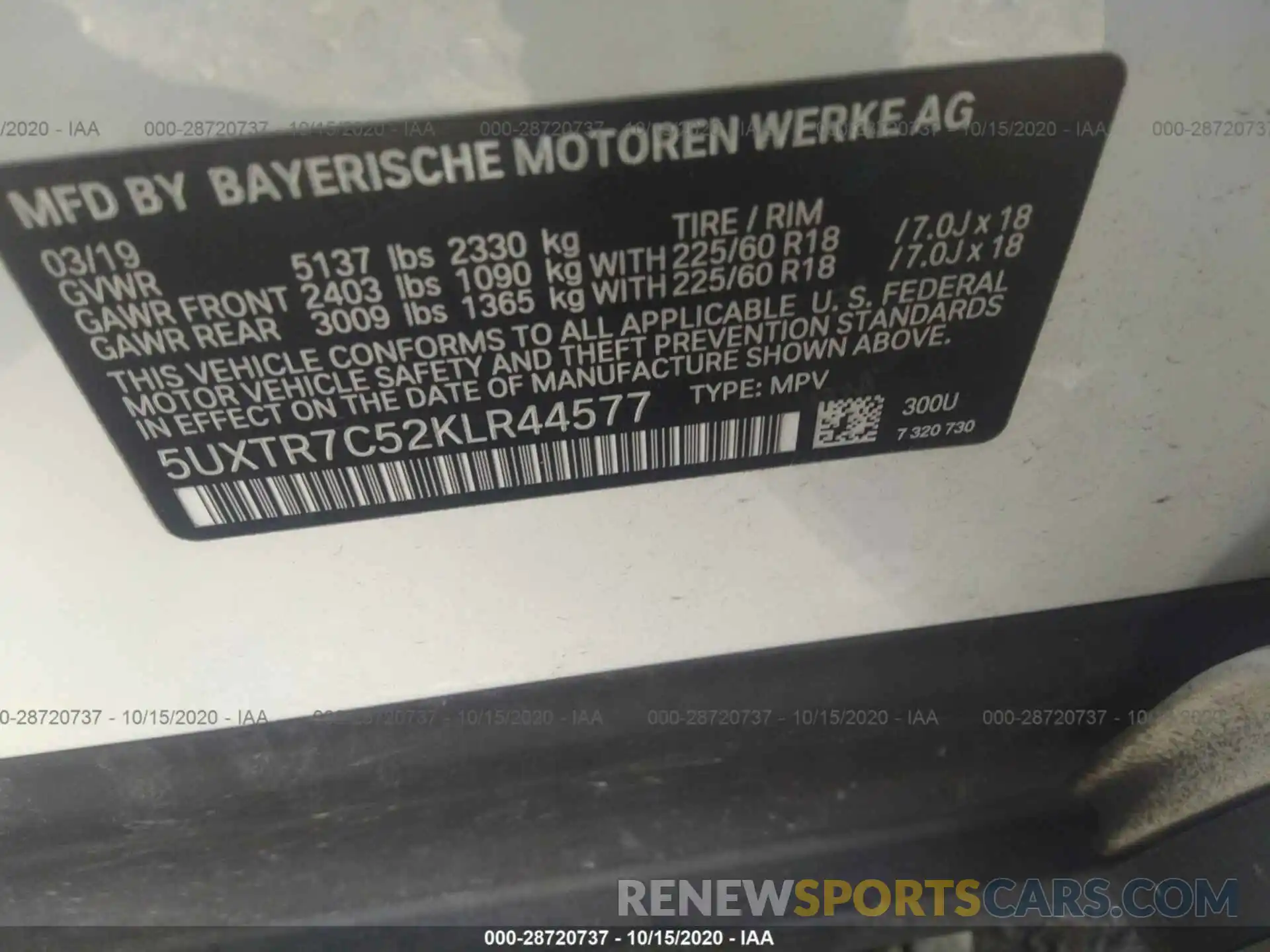 9 Photograph of a damaged car 5UXTR7C52KLR44577 BMW X3 2019