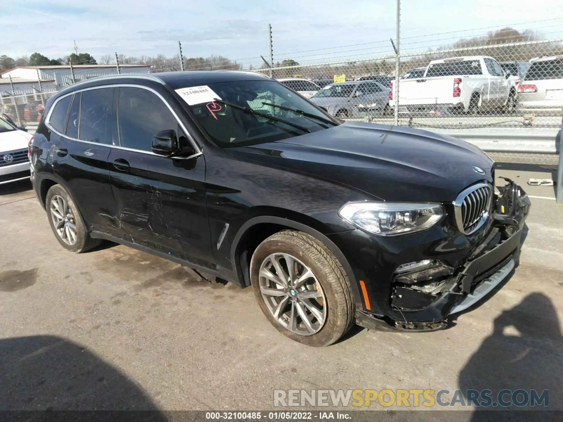 1 Фотография поврежденного автомобиля 5UXTR7C52KLR48662 BMW X3 2019