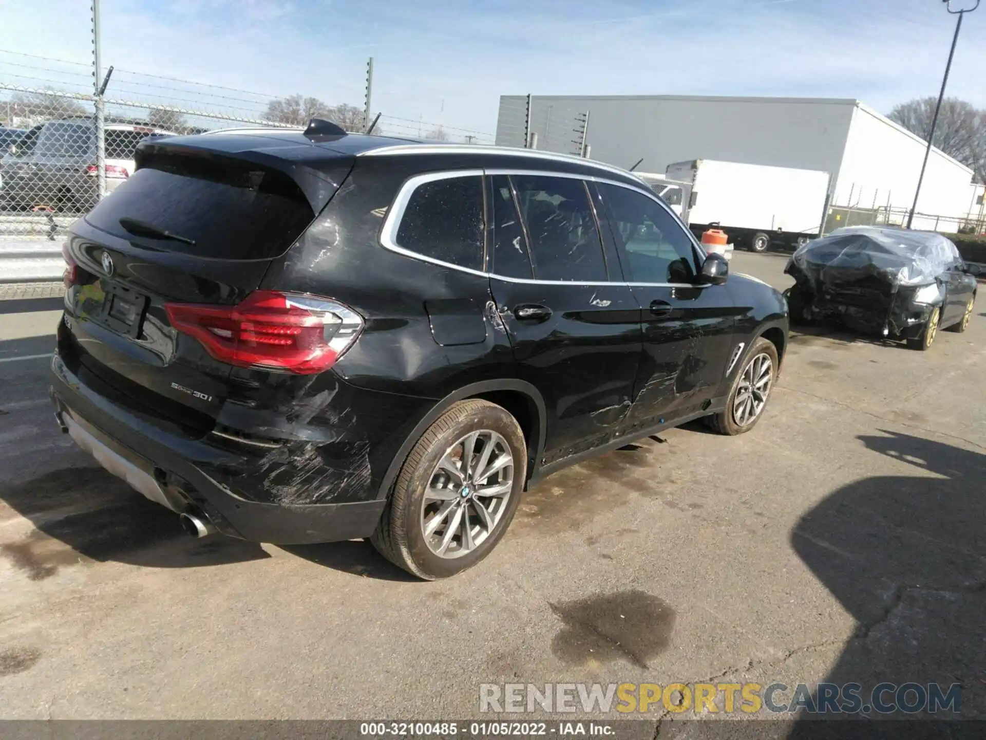 4 Фотография поврежденного автомобиля 5UXTR7C52KLR48662 BMW X3 2019