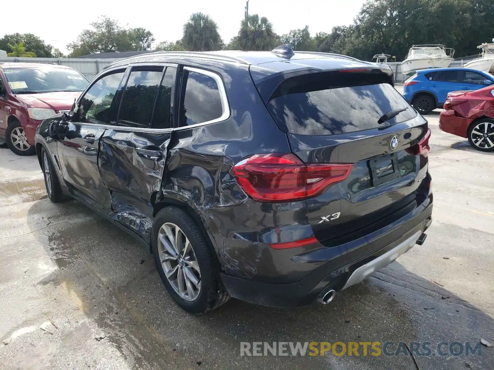 3 Photograph of a damaged car 5UXTR7C52KLR49875 BMW X3 2019