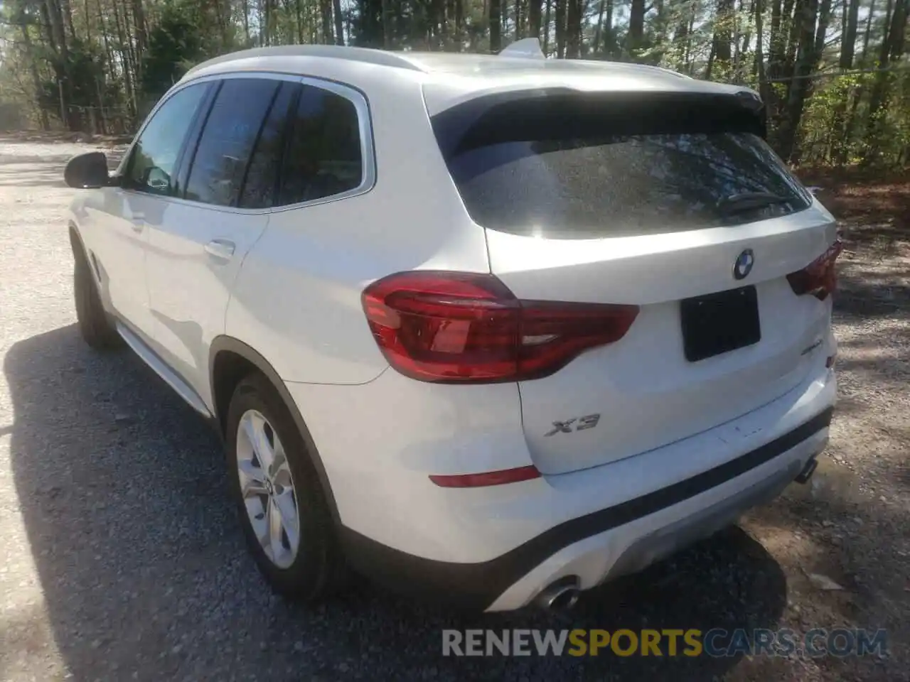 3 Photograph of a damaged car 5UXTR7C52KLR51450 BMW X3 2019