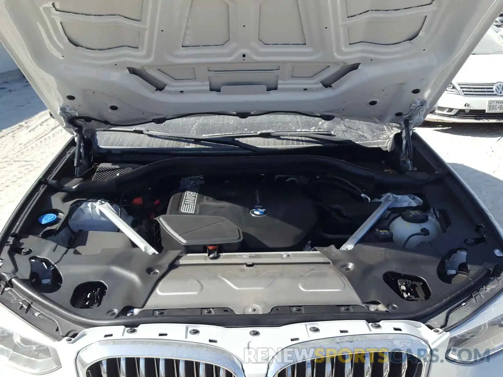 7 Photograph of a damaged car 5UXTR7C52KLR52145 BMW X3 2019