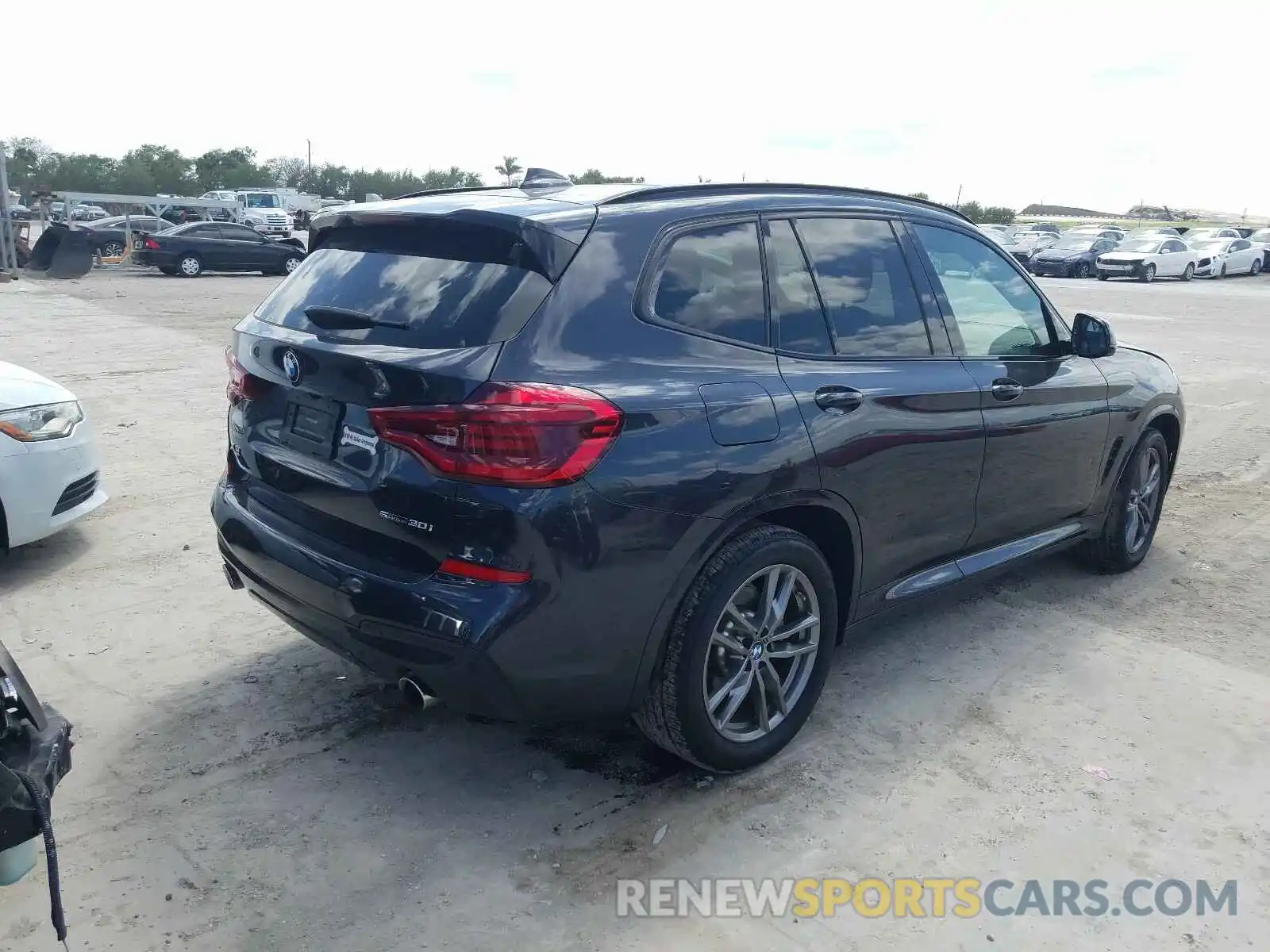 4 Фотография поврежденного автомобиля 5UXTR7C52KLR52436 BMW X3 2019