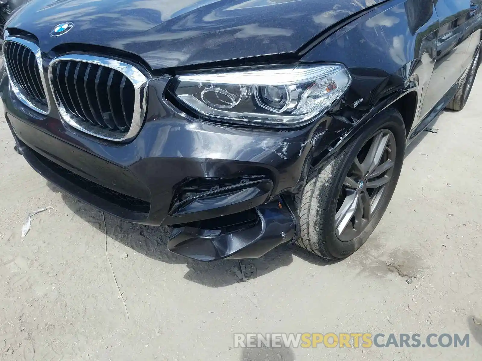 9 Photograph of a damaged car 5UXTR7C52KLR52436 BMW X3 2019