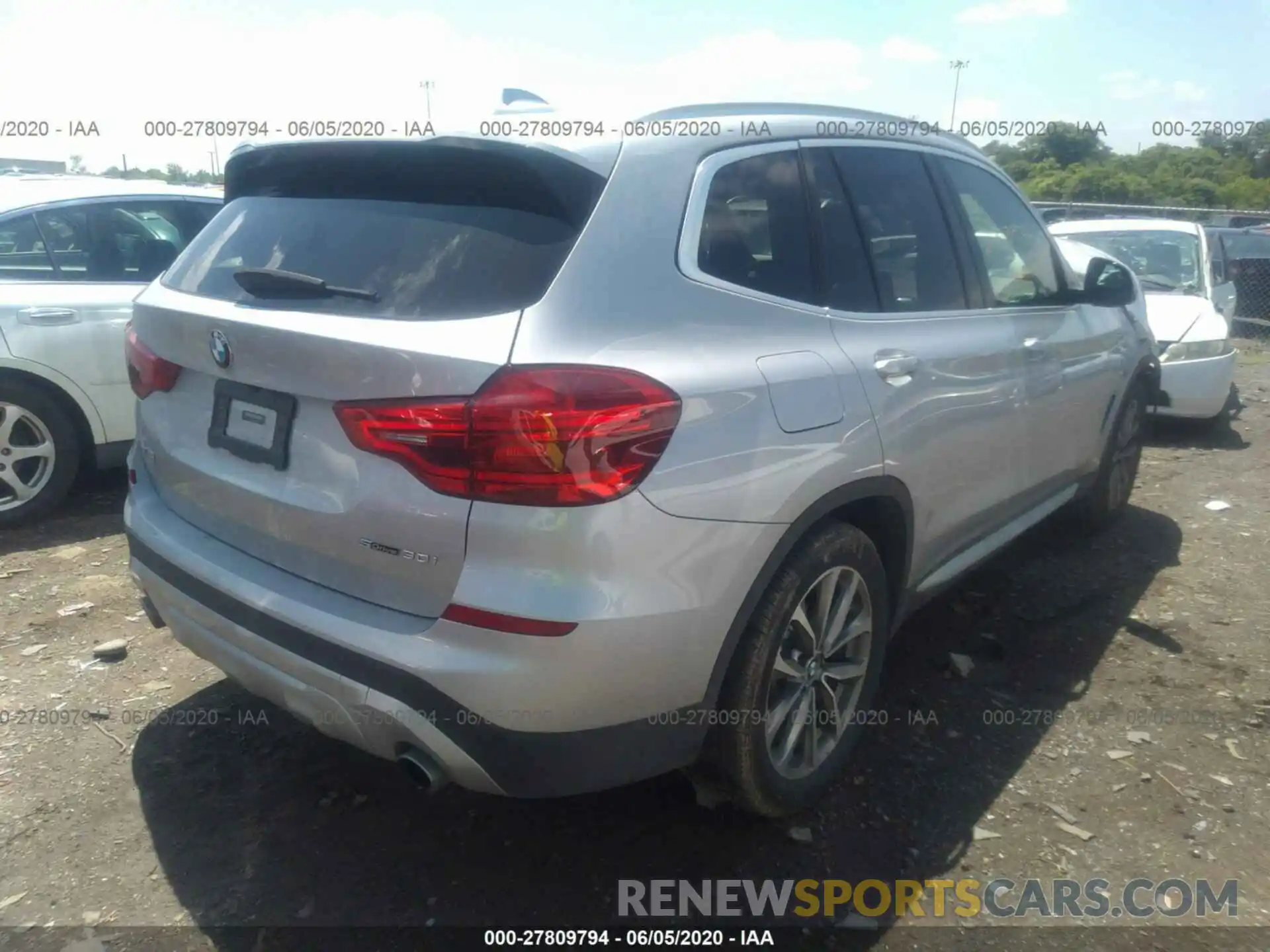 4 Фотография поврежденного автомобиля 5UXTR7C52KLR52629 BMW X3 2019