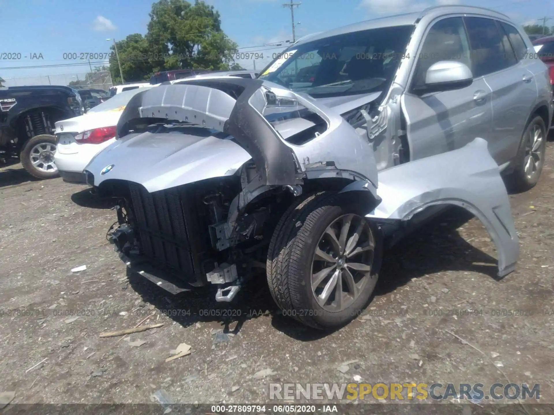 6 Photograph of a damaged car 5UXTR7C52KLR52629 BMW X3 2019