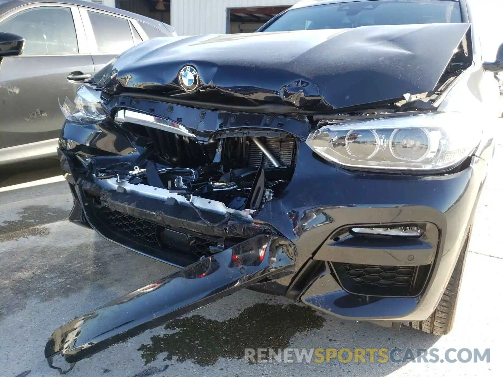 9 Photograph of a damaged car 5UXTR7C52KLR53358 BMW X3 2019