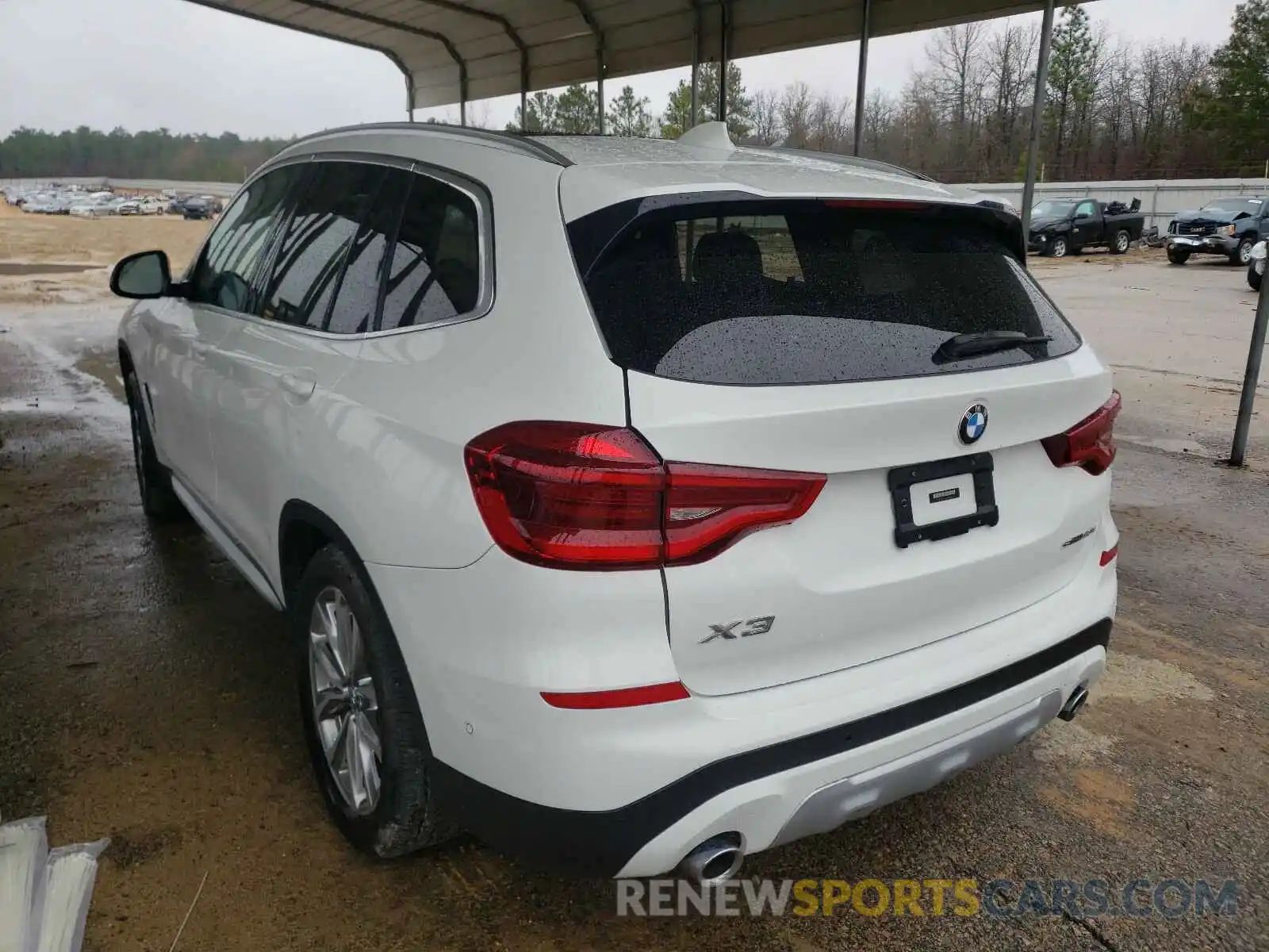 3 Photograph of a damaged car 5UXTR7C53KLA48663 BMW X3 2019