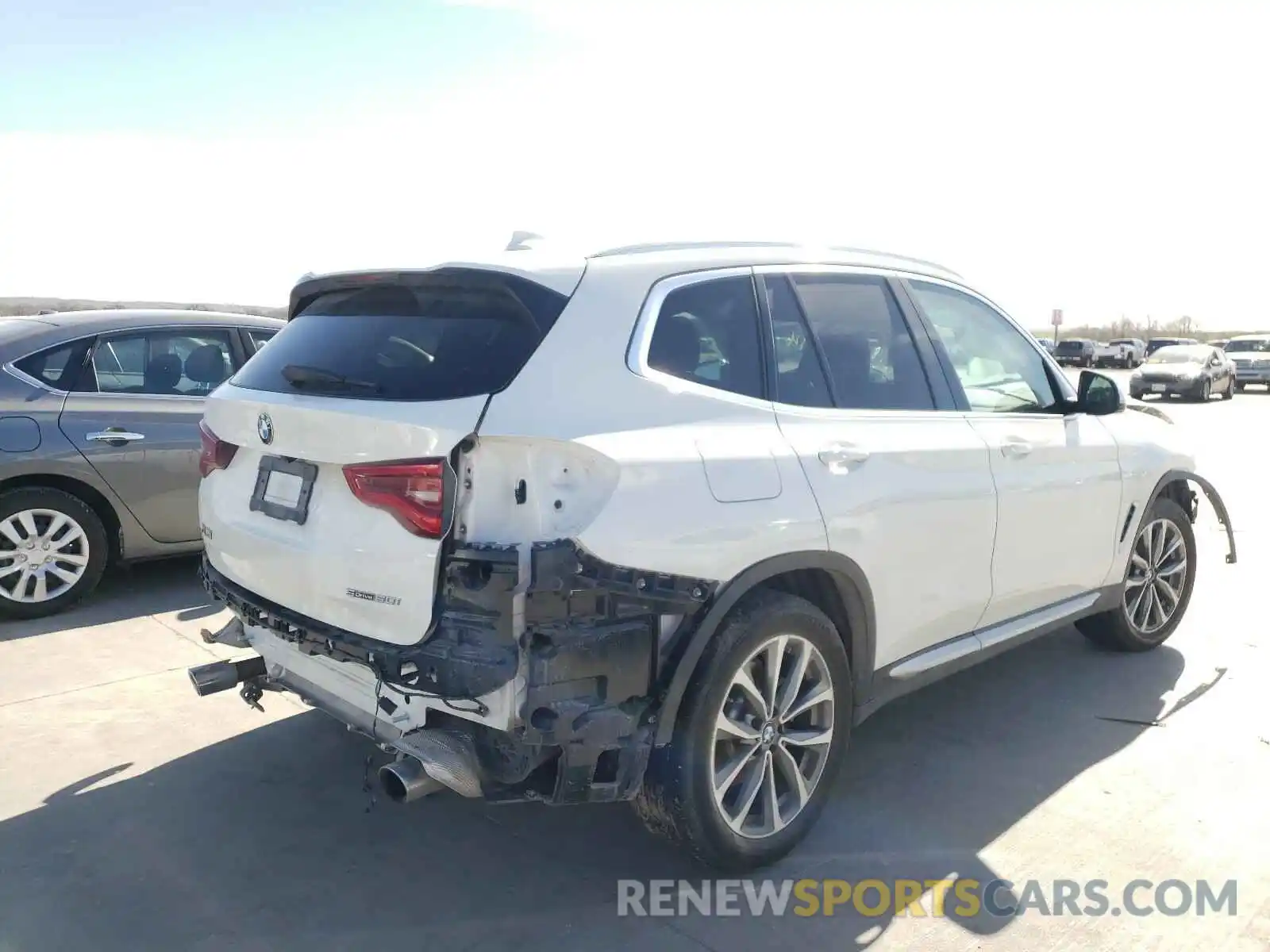 4 Фотография поврежденного автомобиля 5UXTR7C53KLE88592 BMW X3 2019