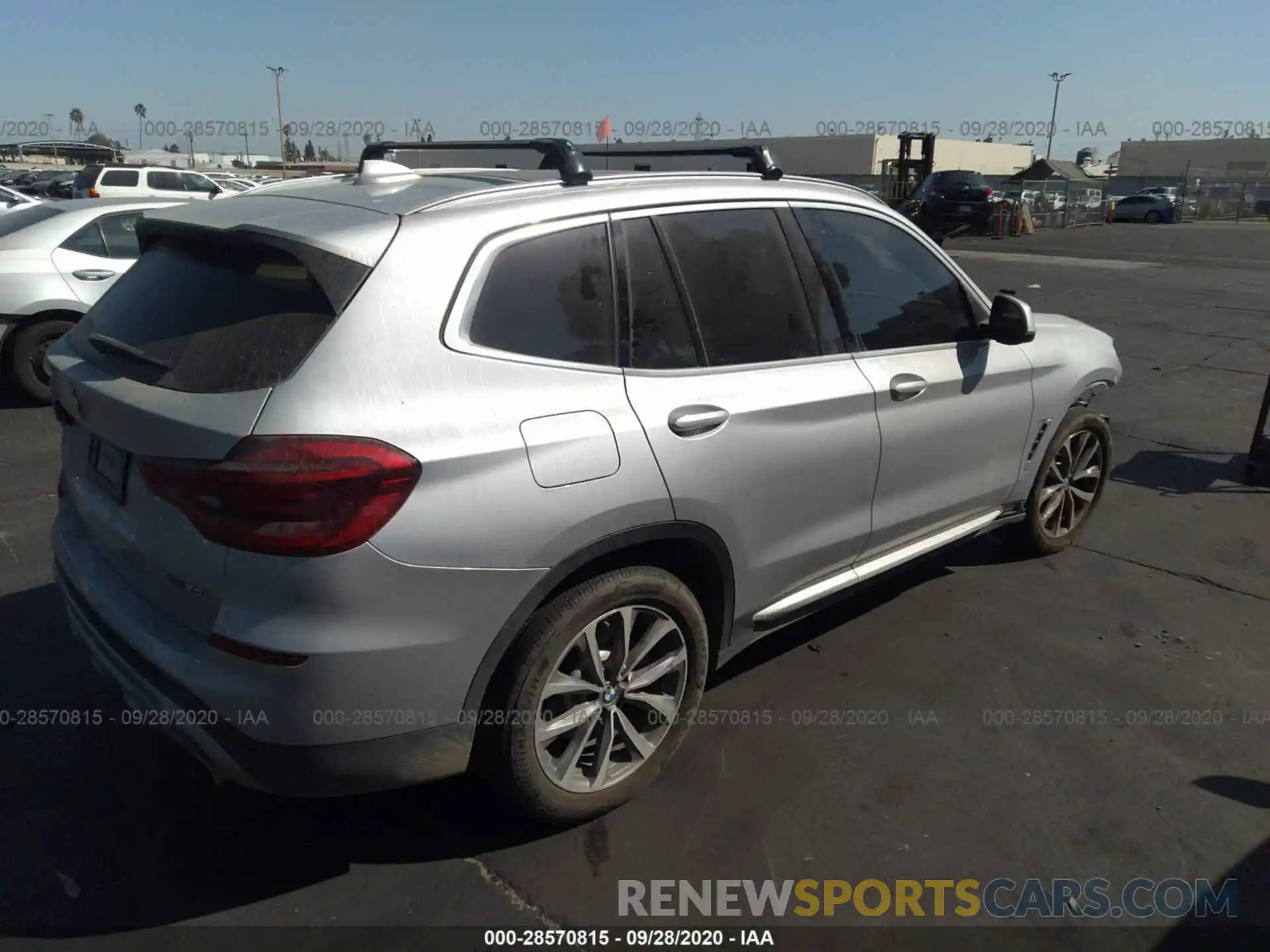 4 Фотография поврежденного автомобиля 5UXTR7C53KLE88625 BMW X3 2019