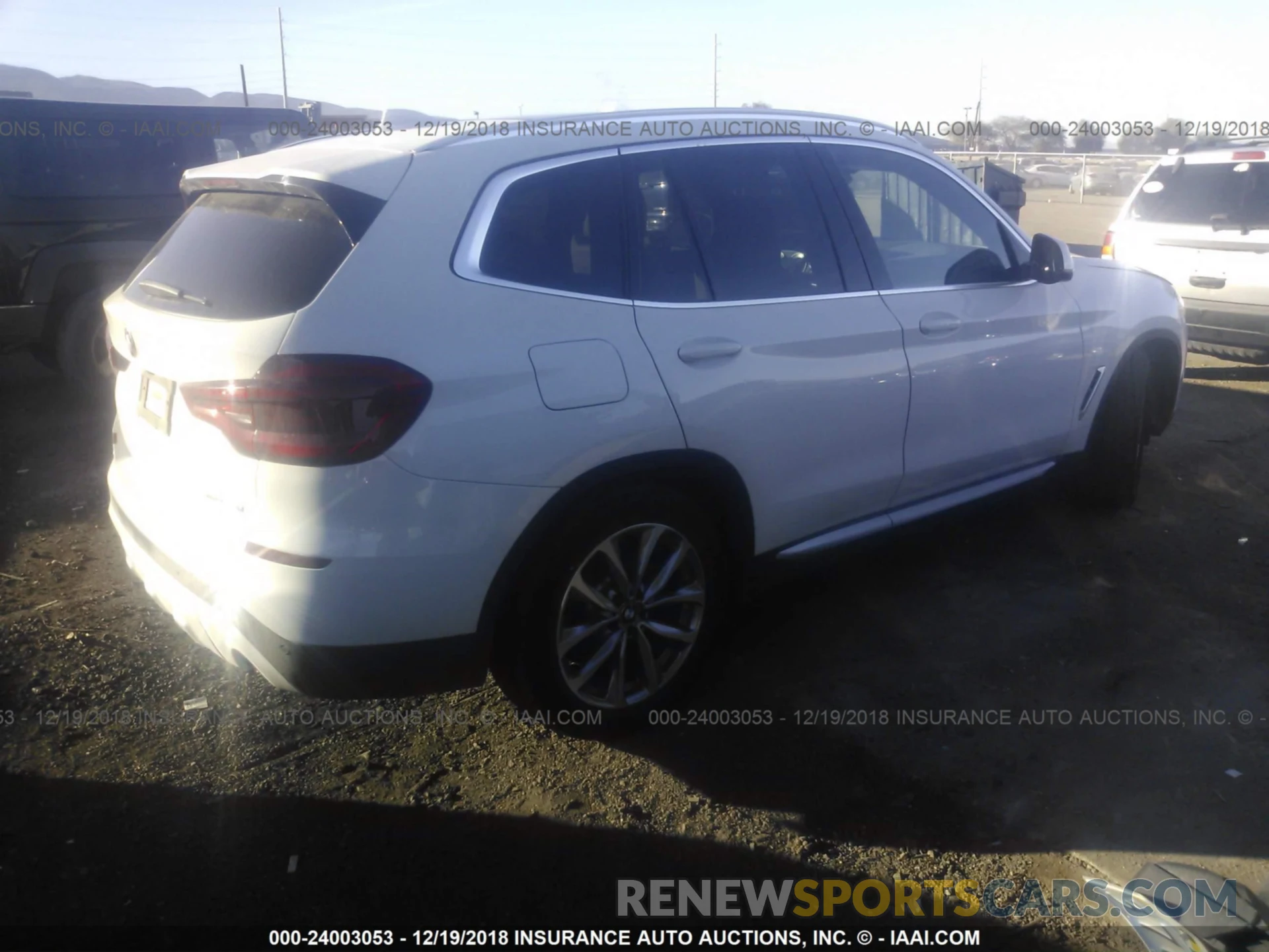 4 Photograph of a damaged car 5UXTR7C53KLE94182 BMW X3 2019