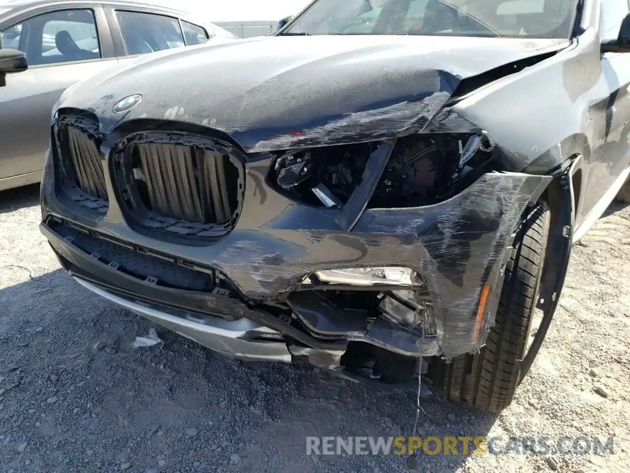 9 Photograph of a damaged car 5UXTR7C53KLE96417 BMW X3 2019