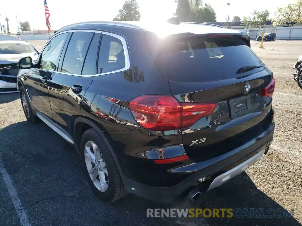 3 Photograph of a damaged car 5UXTR7C53KLE97258 BMW X3 2019