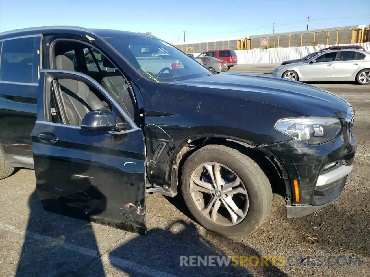 9 Photograph of a damaged car 5UXTR7C53KLE97258 BMW X3 2019