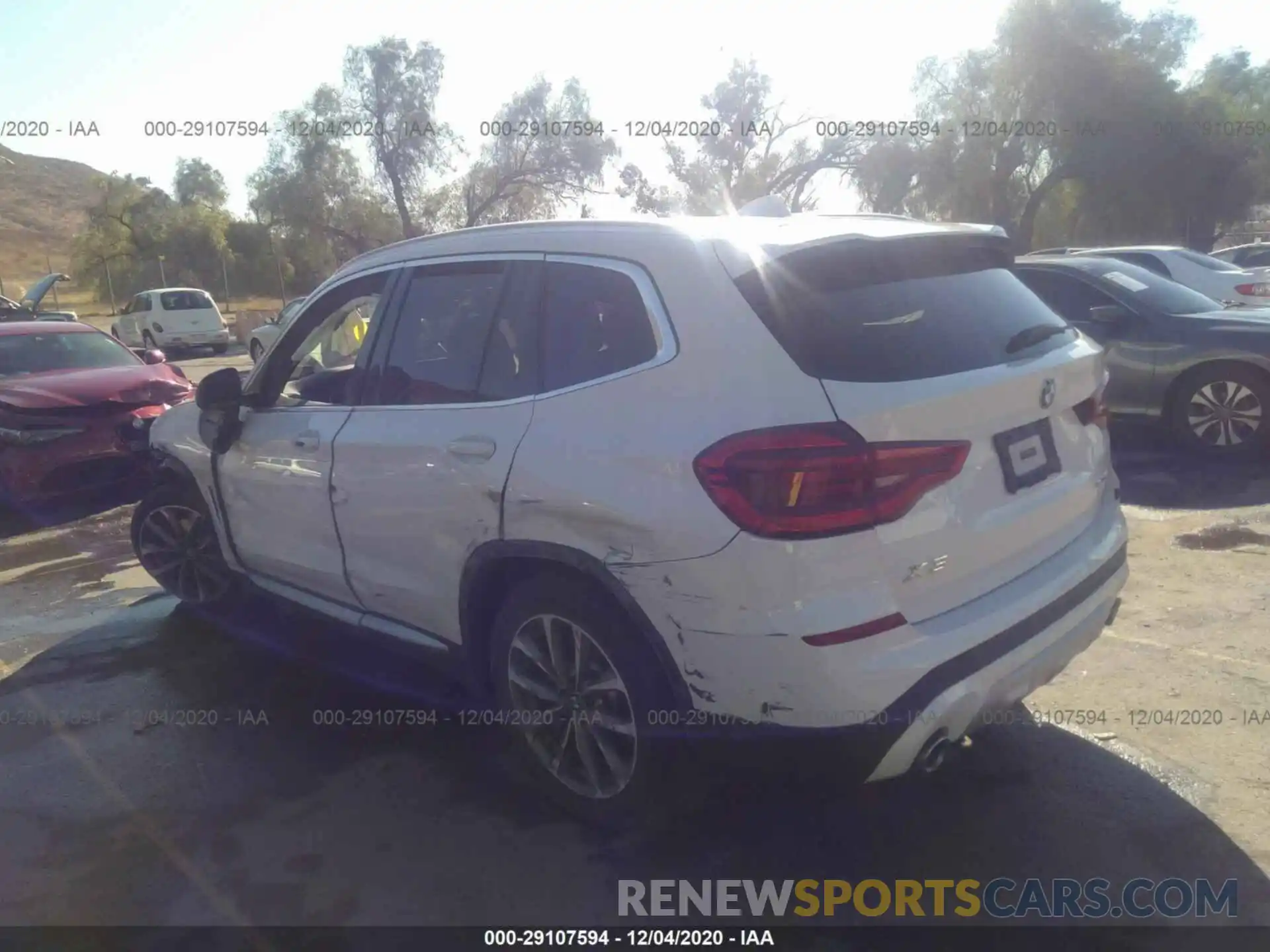 3 Photograph of a damaged car 5UXTR7C53KLE98488 BMW X3 2019