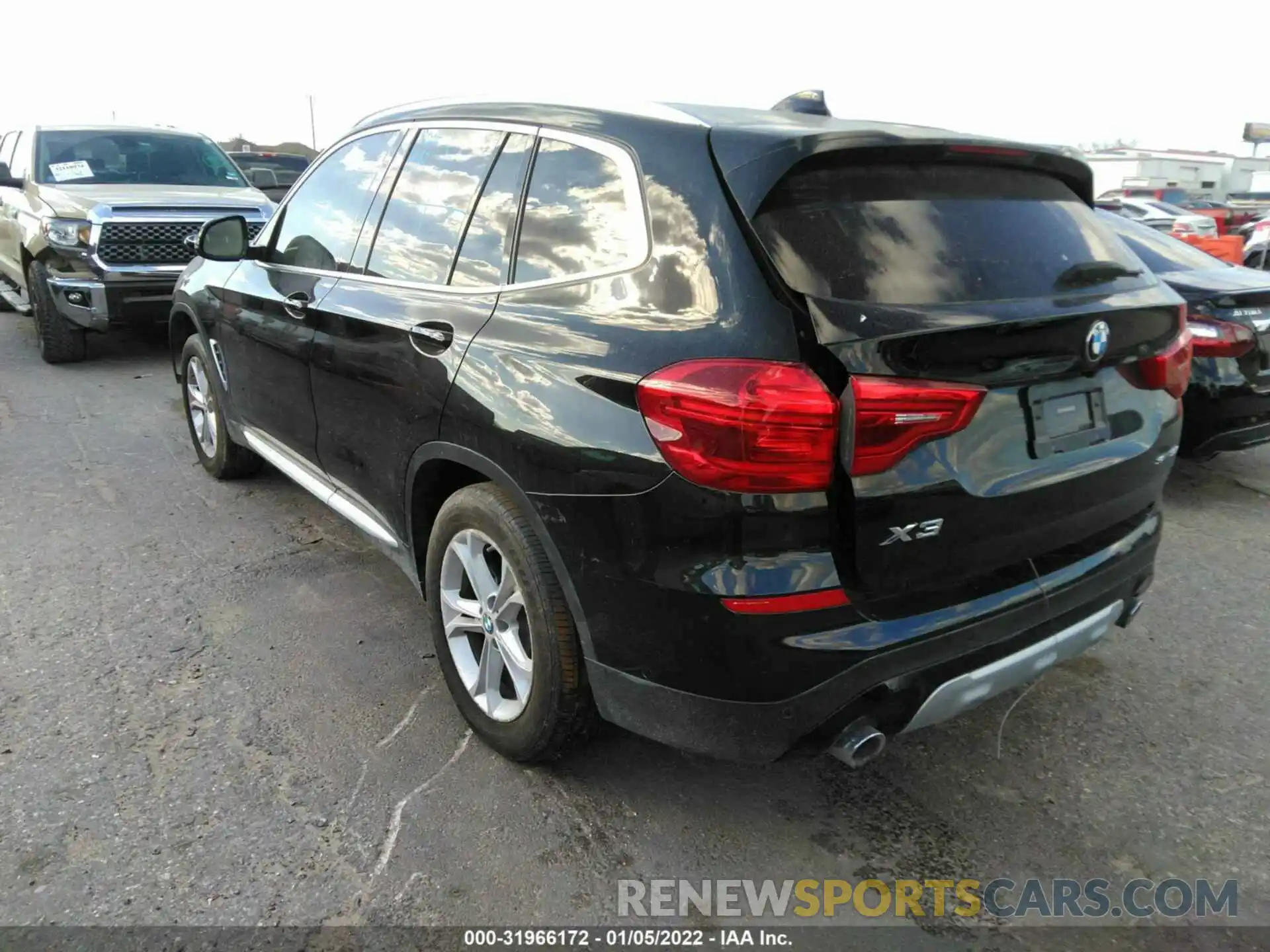 3 Photograph of a damaged car 5UXTR7C53KLF24426 BMW X3 2019