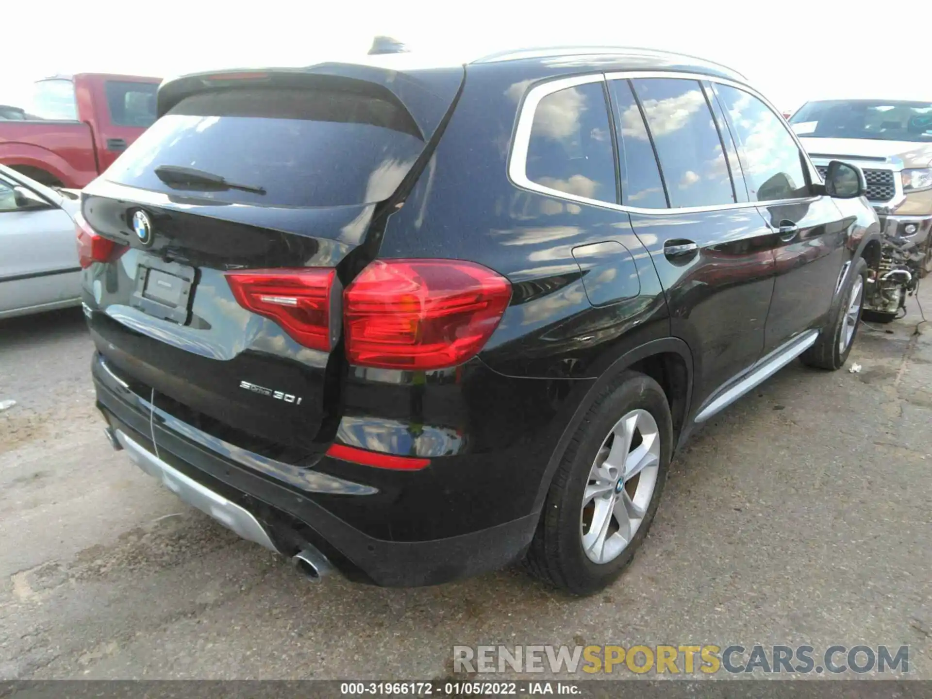 4 Фотография поврежденного автомобиля 5UXTR7C53KLF24426 BMW X3 2019