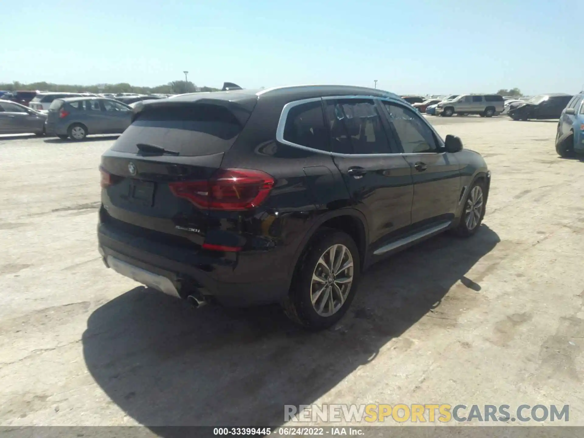 4 Фотография поврежденного автомобиля 5UXTR7C53KLF25964 BMW X3 2019