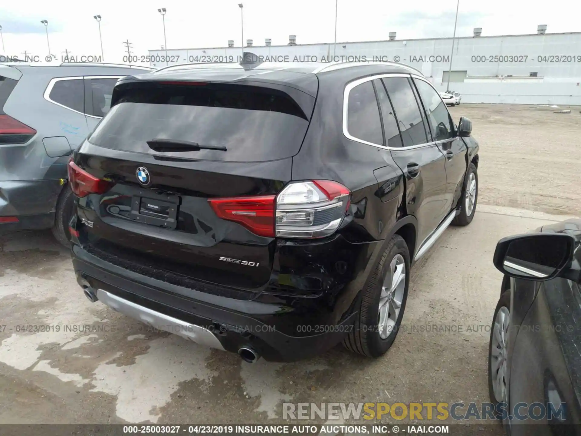 4 Photograph of a damaged car 5UXTR7C53KLF26936 BMW X3 2019