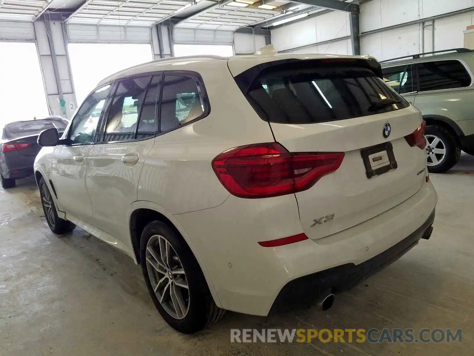 3 Photograph of a damaged car 5UXTR7C53KLF27410 BMW X3 2019