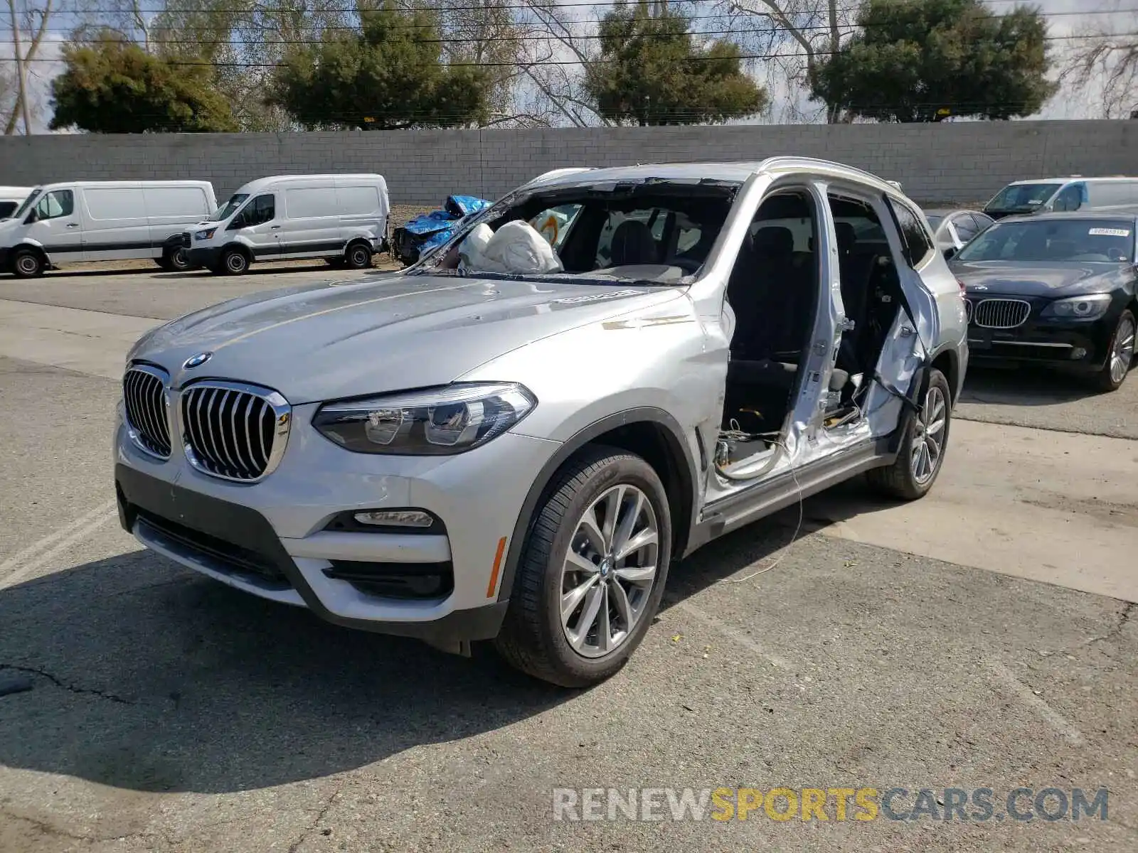 2 Photograph of a damaged car 5UXTR7C53KLF30114 BMW X3 2019