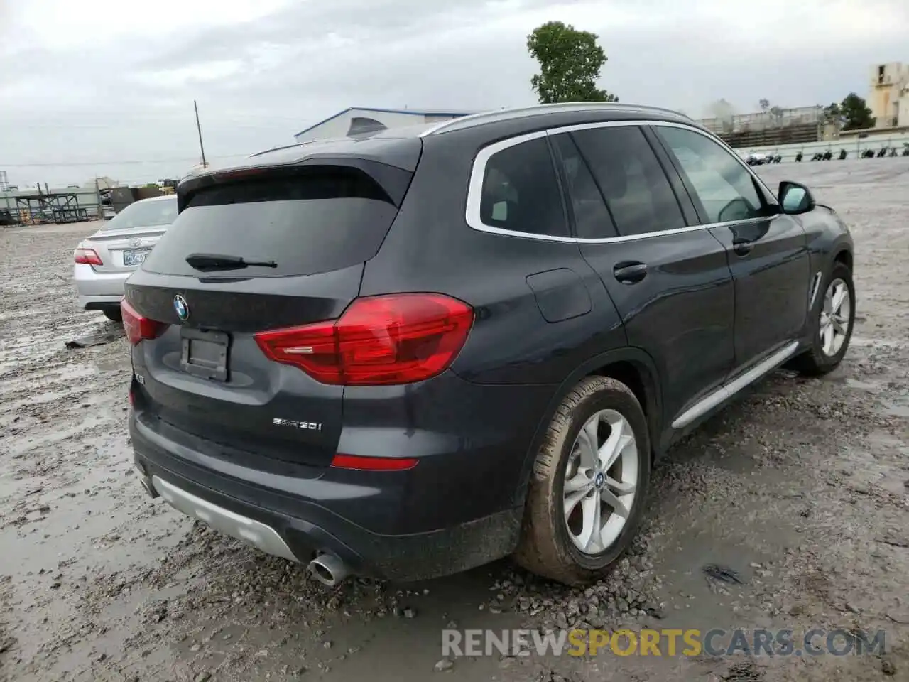 4 Фотография поврежденного автомобиля 5UXTR7C53KLF30405 BMW X3 2019