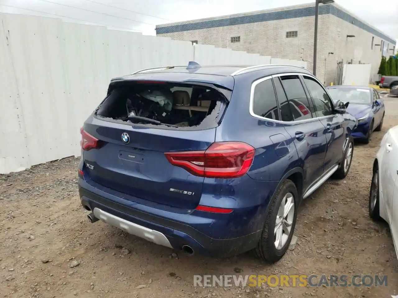 4 Фотография поврежденного автомобиля 5UXTR7C53KLF30436 BMW X3 2019