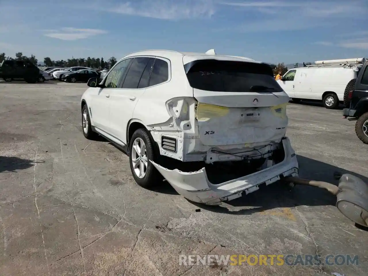 3 Photograph of a damaged car 5UXTR7C53KLF32140 BMW X3 2019